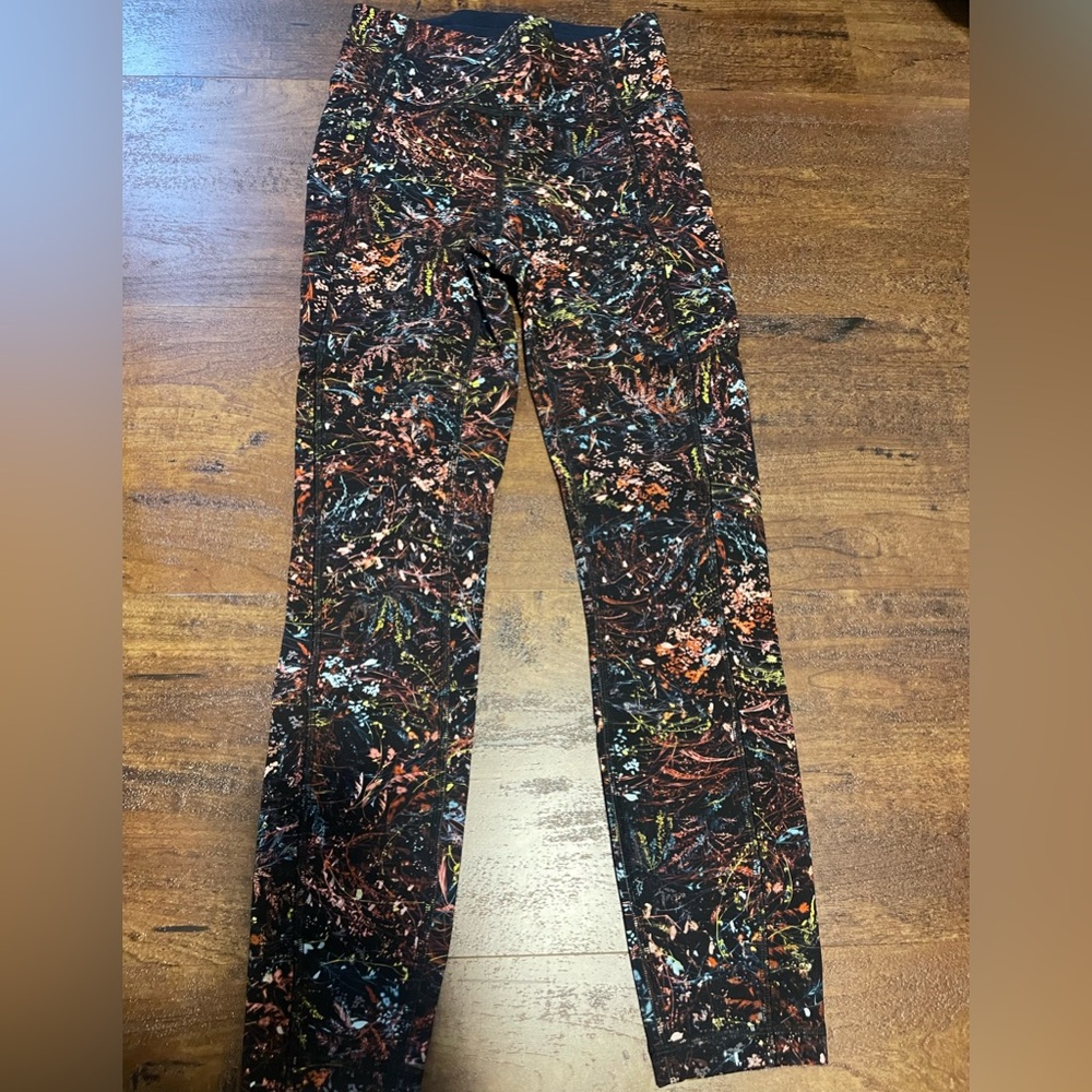 Lululemon leggings with pockets